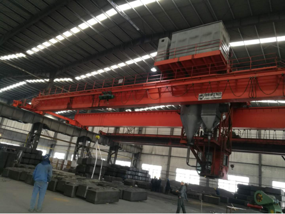 焙燒吸卸料天車有哪些優(yōu)勢(shì)？